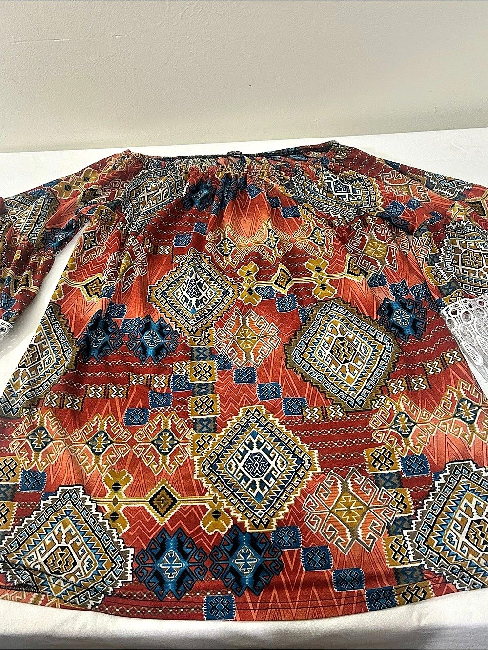 Win Win Boho Aztec Lace Sleeve Tunic Size L-XL